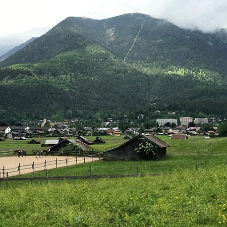 Hotel Restaurant Hausberg 加爾米施-帕滕基興 外观 照片